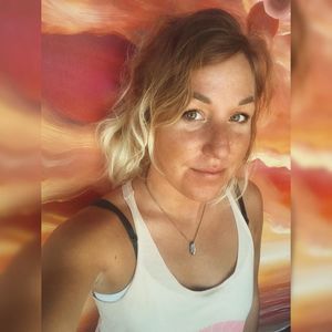 Amie 🐱☕️🌿♥️